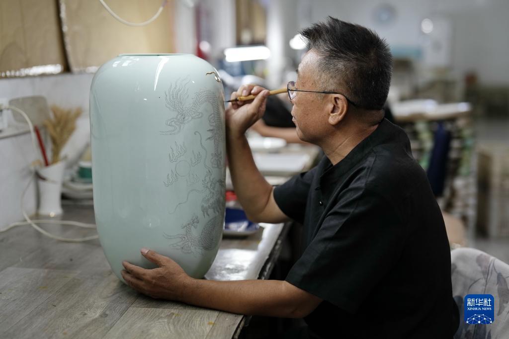 扎金花网络游戏